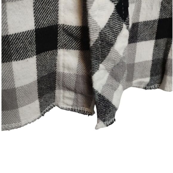 Wrangler Wrancher Flannel Pearl Snap Shirt Men’s XL Black Grey Plaid - Picture 6 of 8
